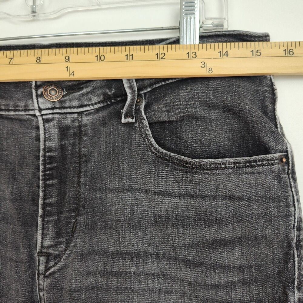 Levi's Classic Mid Rise Skinny Jeans Women's Size 12 Black - Picture 3 of 9